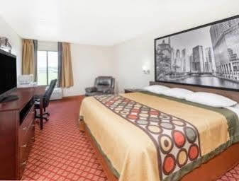 Super 8 By Wyndham Motel